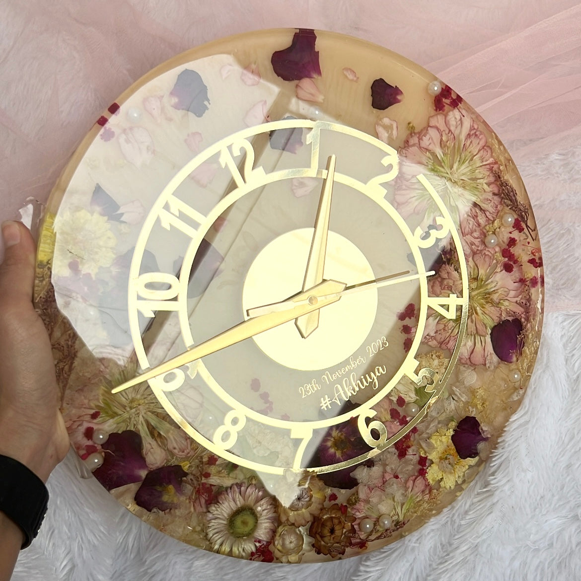 Carnations - clock