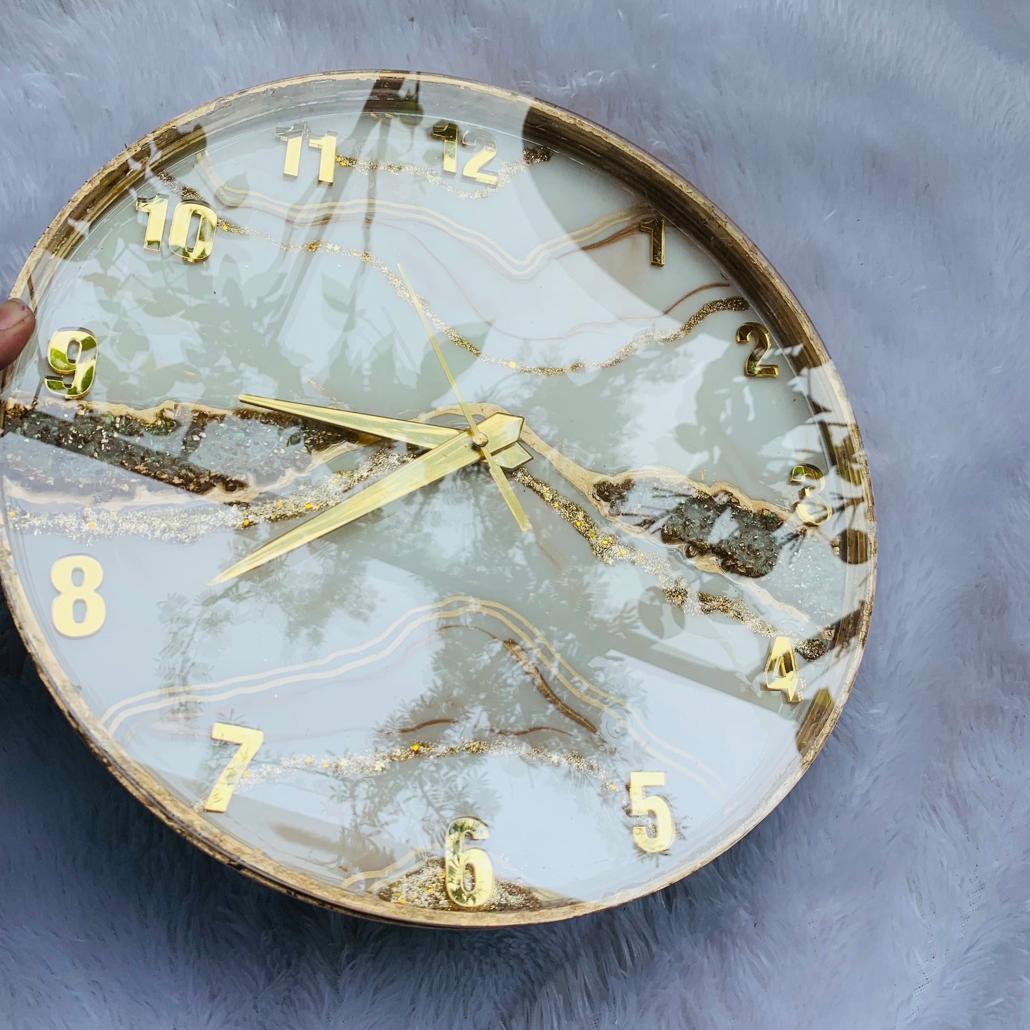 White glass - clock