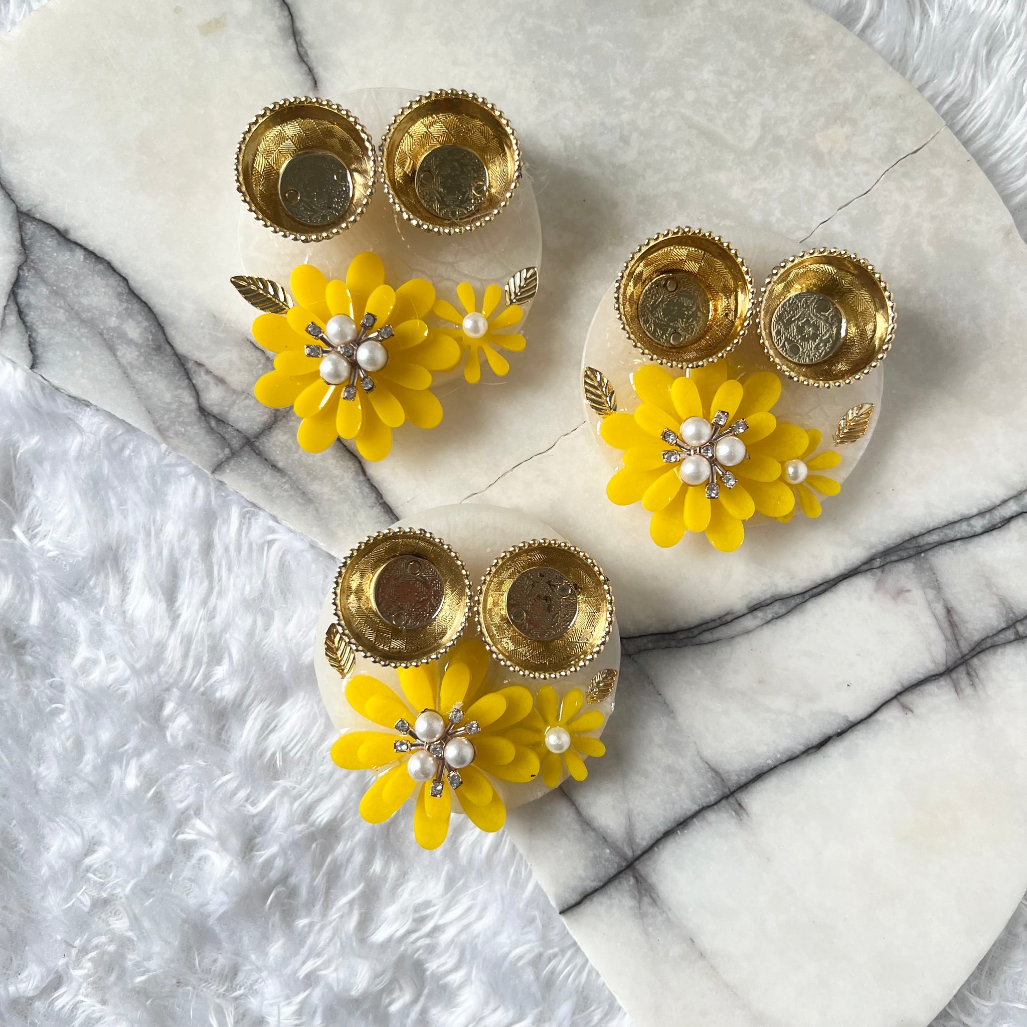 Mini flower - thali