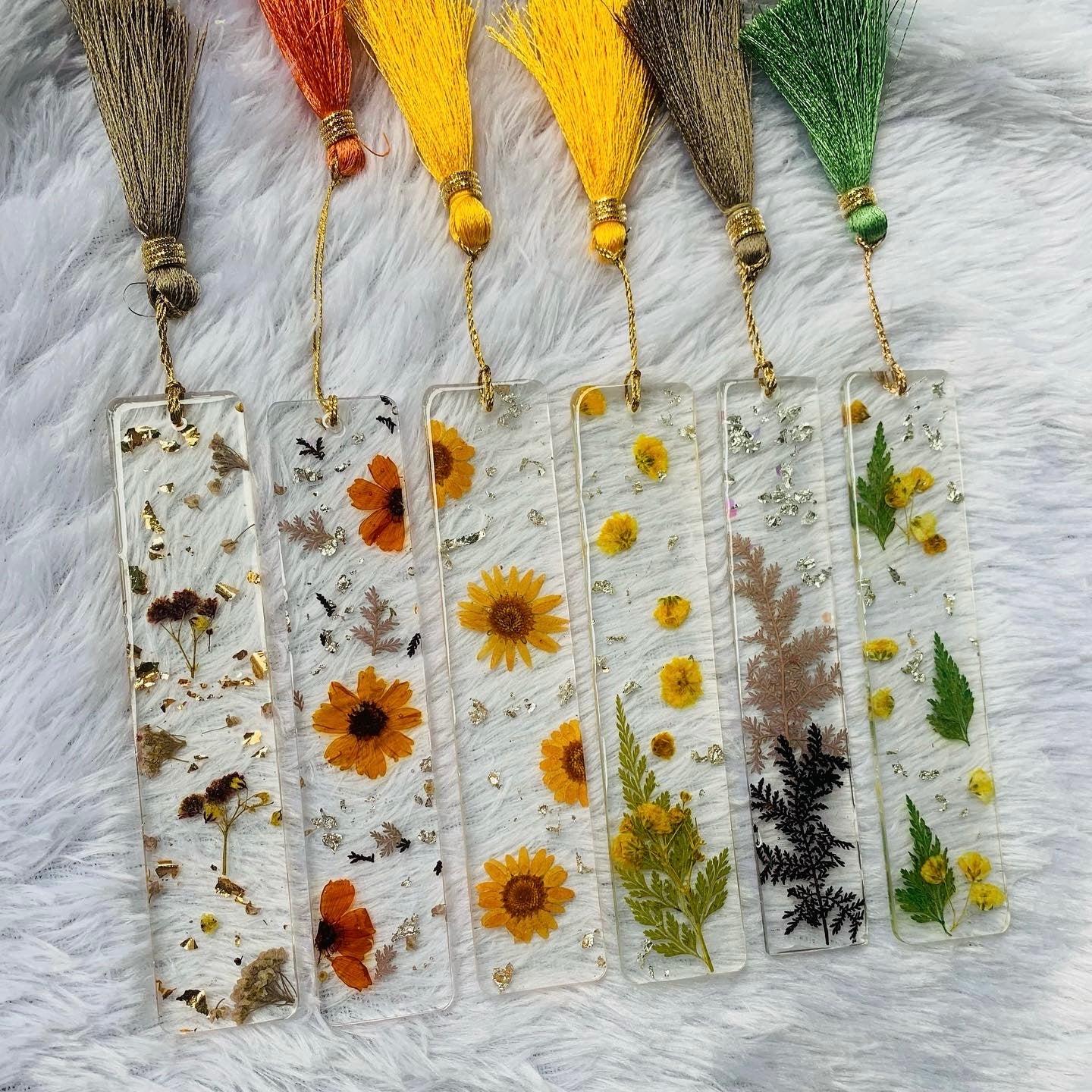 Floral - bookmark