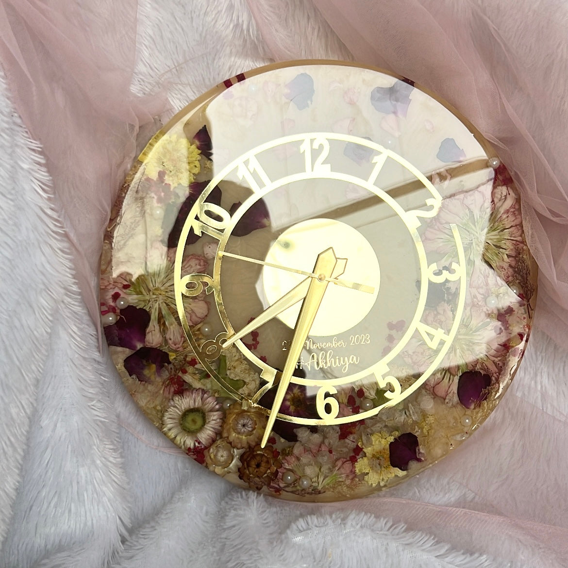 Carnations - clock