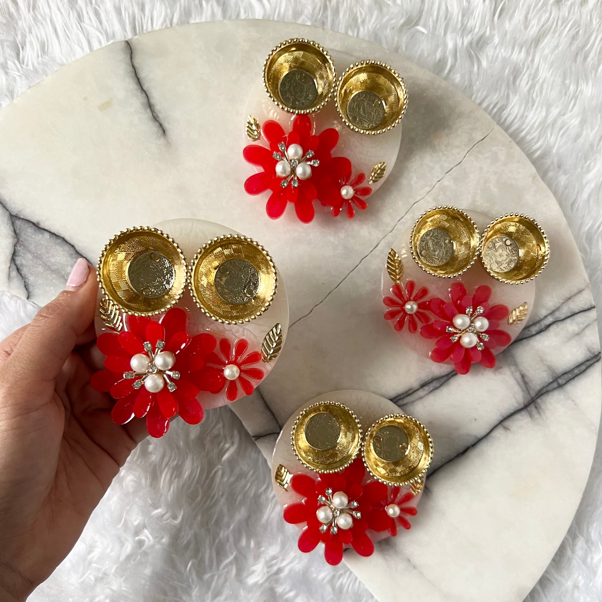 Mini flower - thali